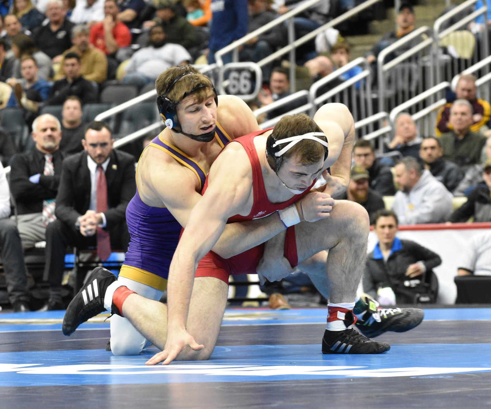 032319ho-ncaa-foster-finals